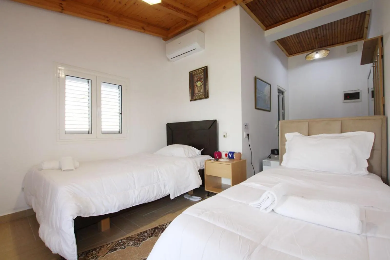 בראט Hotel Boutique Buzi