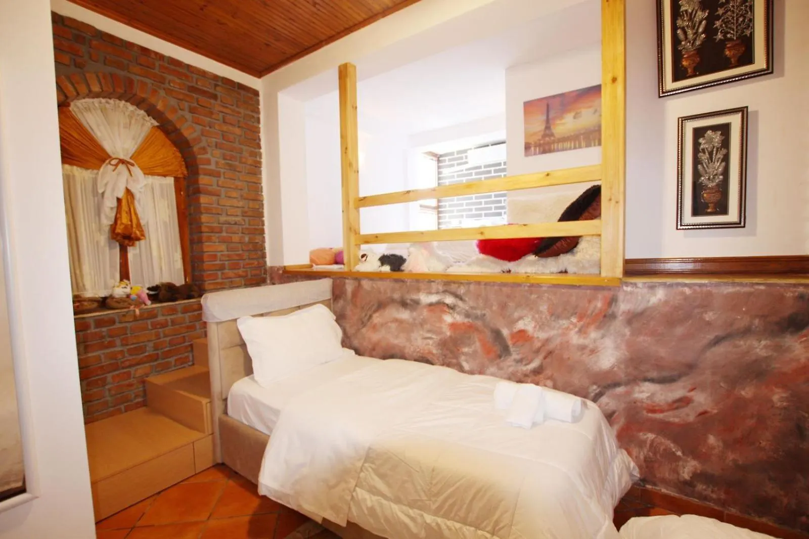 ***  Hotel Boutique Buzi Berat Albánie
