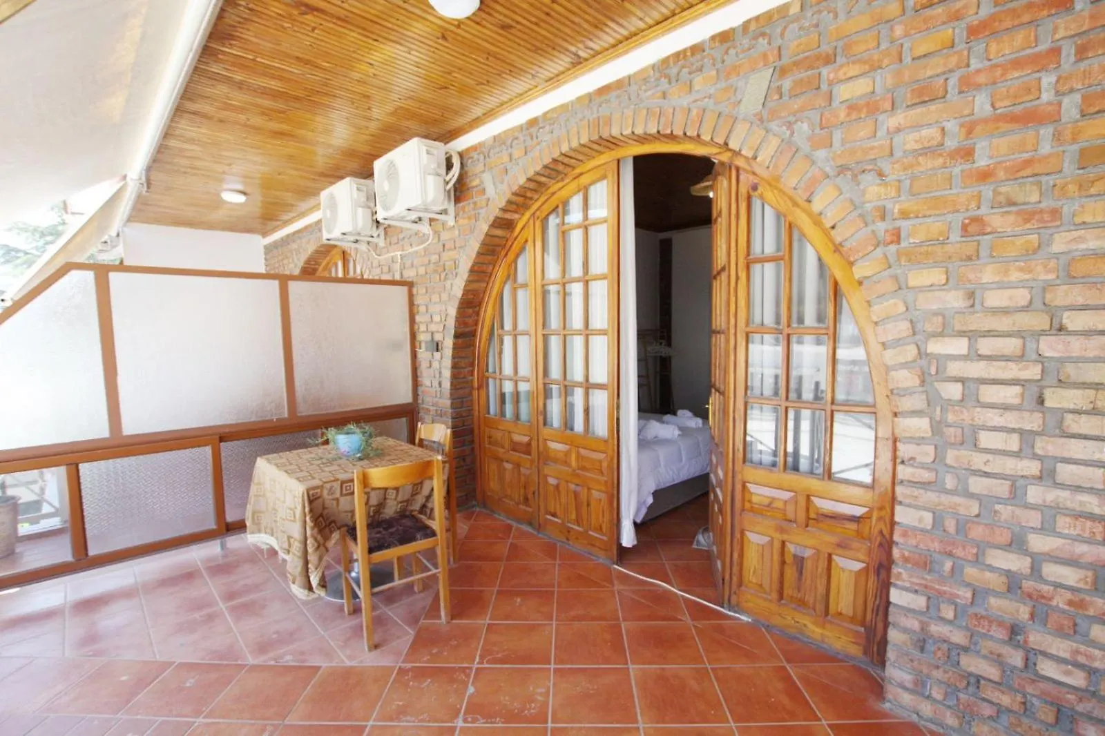 Hotel Boutique Buzi Berat 3*,  Albánie